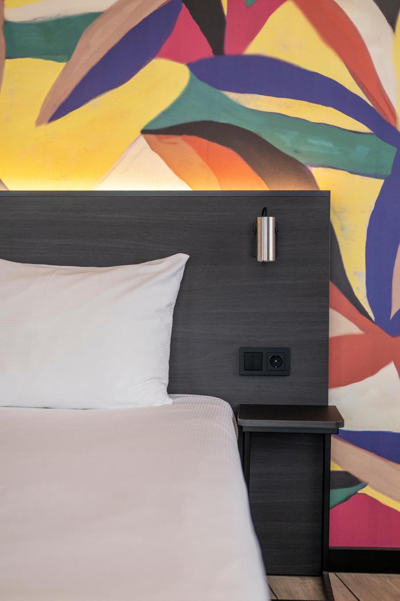 Thon Hotel Rotterdam City Centre Екстер'єр фото