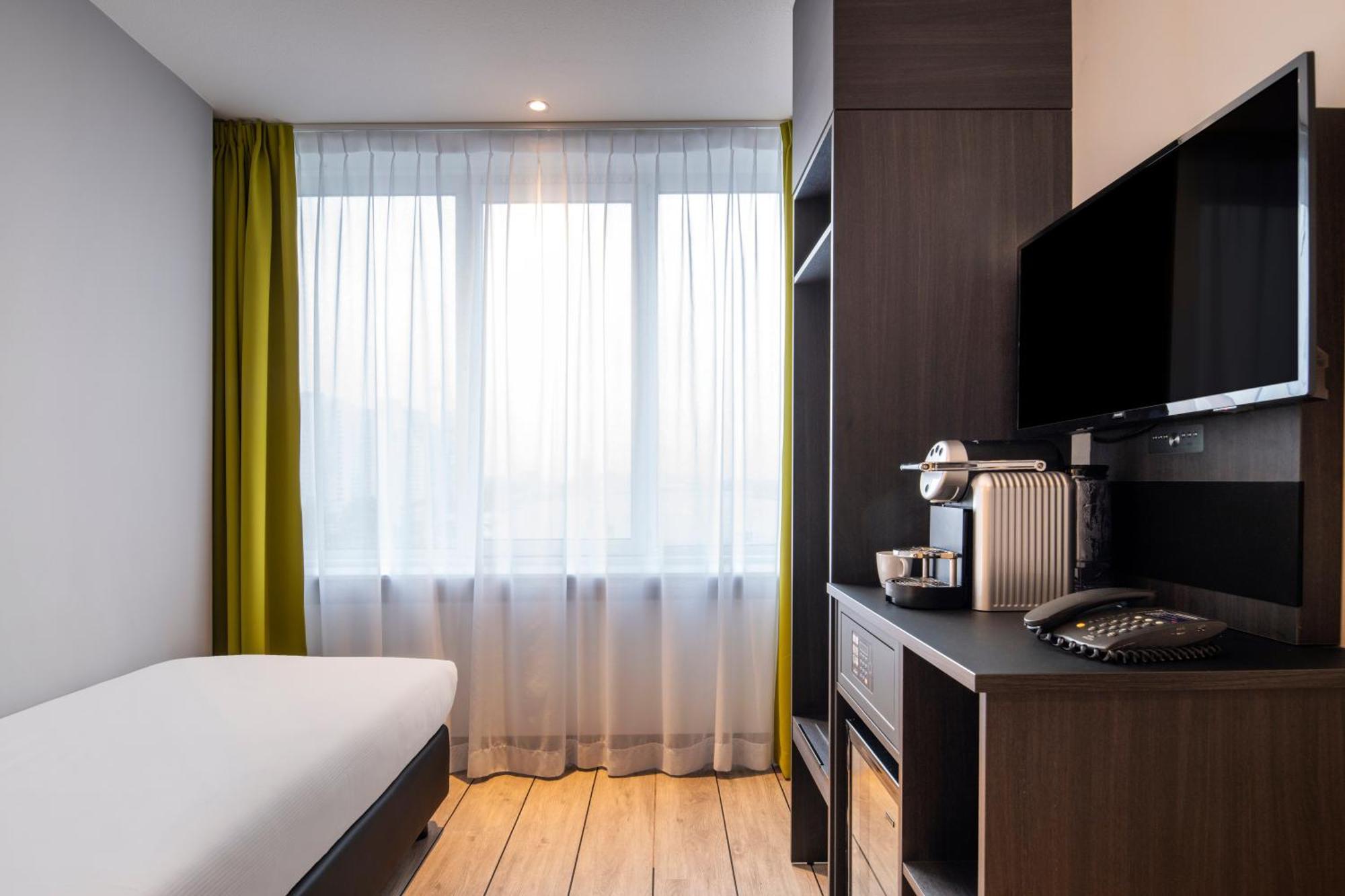 Thon Hotel Rotterdam City Centre Екстер'єр фото