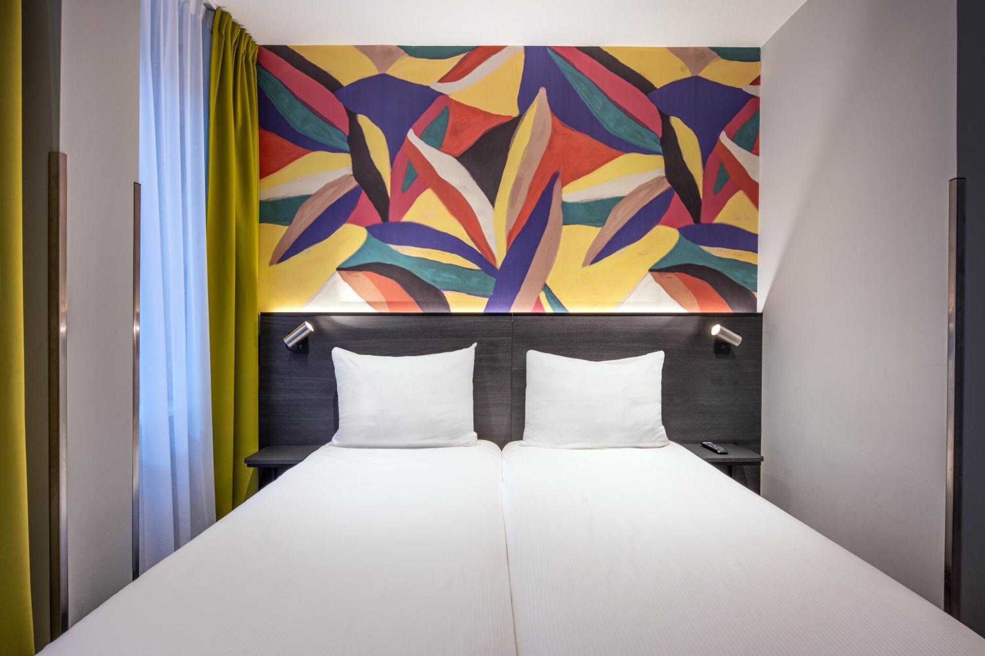Thon Hotel Rotterdam City Centre Екстер'єр фото